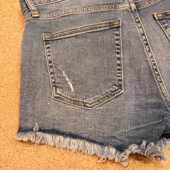 HM Distressed Denim Shorts Womens Size 6 Stretch Cotton Daisy Dukes Festival - Picture 9 of 9